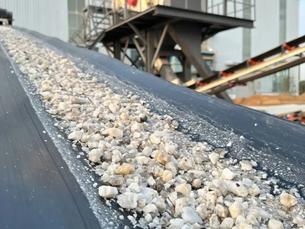 quartz grinding equipment